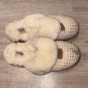 UGG Cozy Knit Slippers size 9